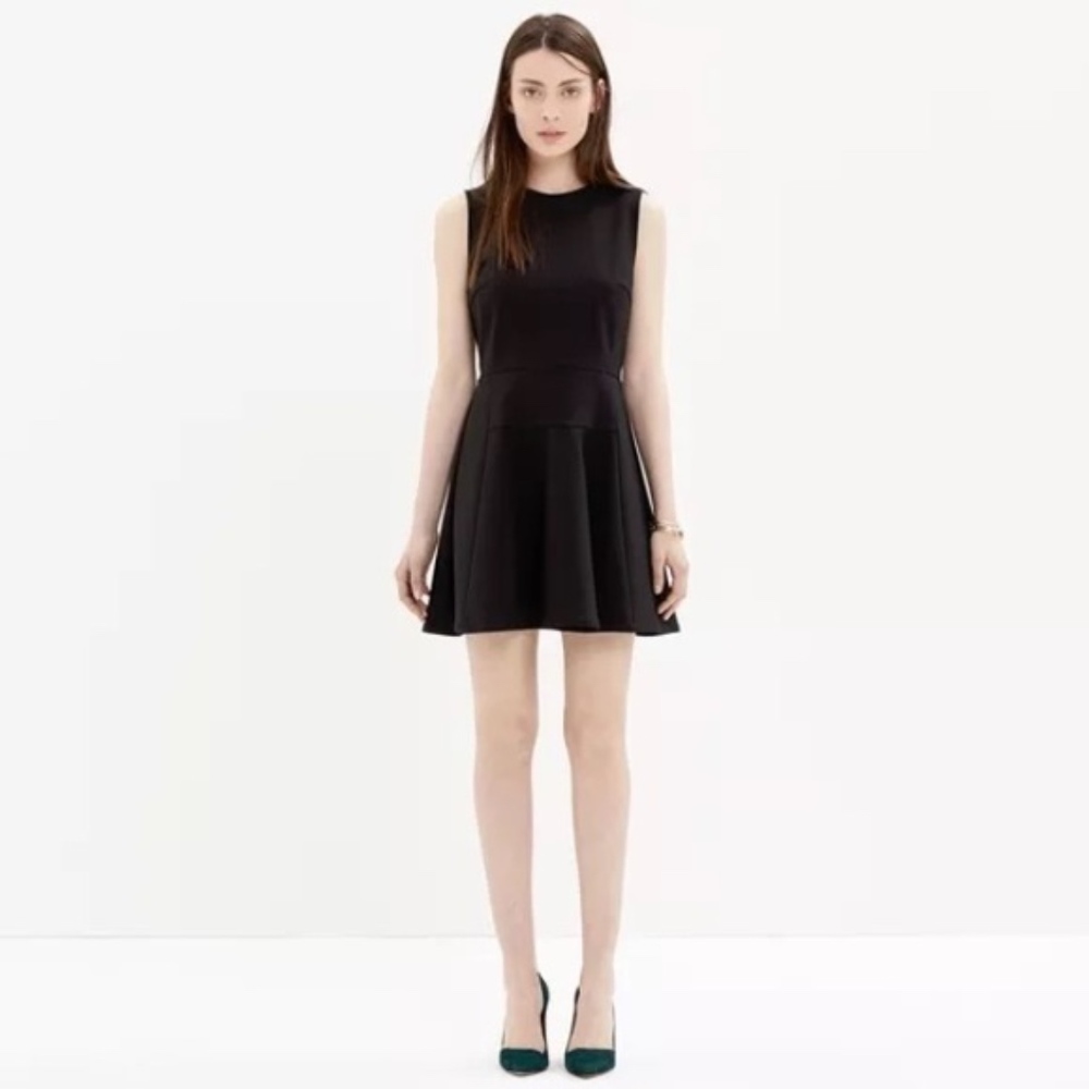 MADEWELL ~ black anywhere fit & flare dress size 2
